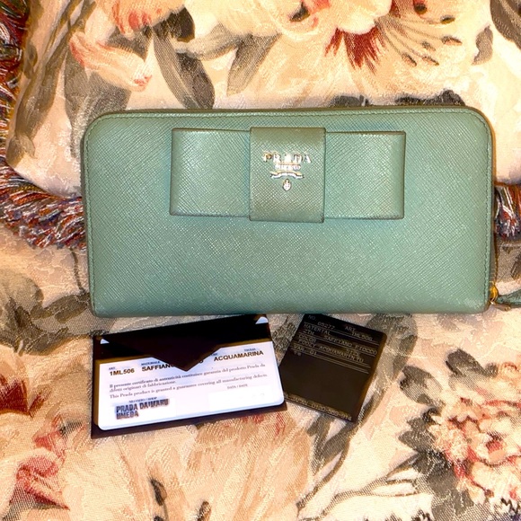 PRADA SAFFIANO LEATHER ZIP AROUND WALLET FRONT BOW AQUAMARINE EUC With COA - Picture 15 of 15
